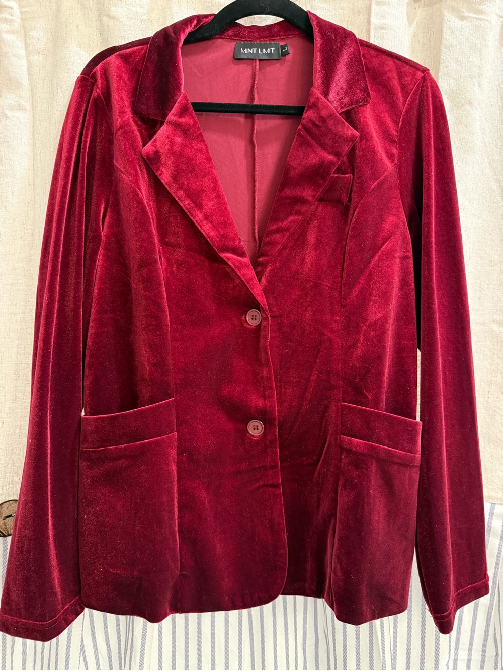 Women's Velvet Blazer Jacket - Deep Red Burgundy